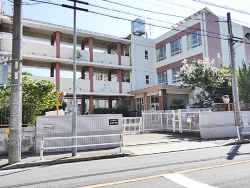小学校　名古屋市立香流小学校（小学校）まで462m