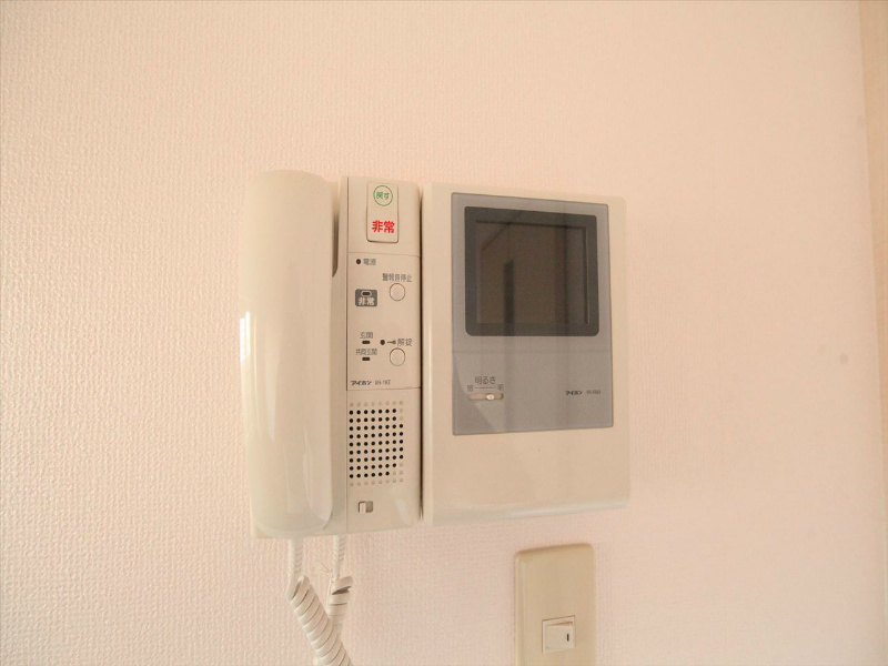セキュリティ　TVモニター付インターホン