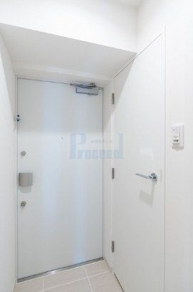 玄関　広々とした玄関