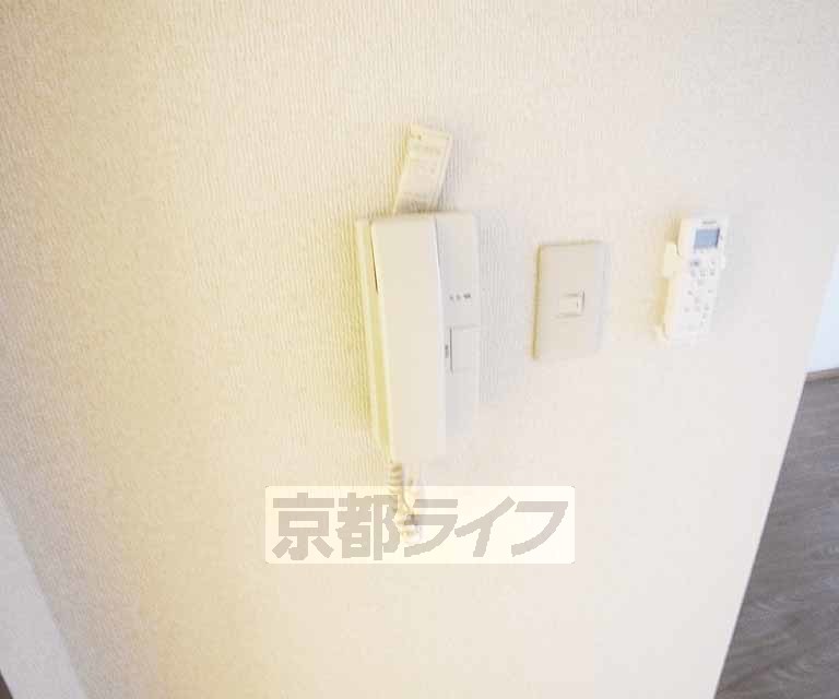 セキュリティ　・ＴＶモニターはついておりません