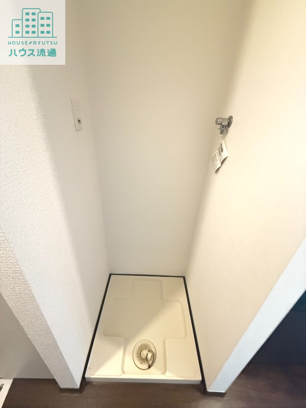 キッチン　※同間取り別号室の写真です。