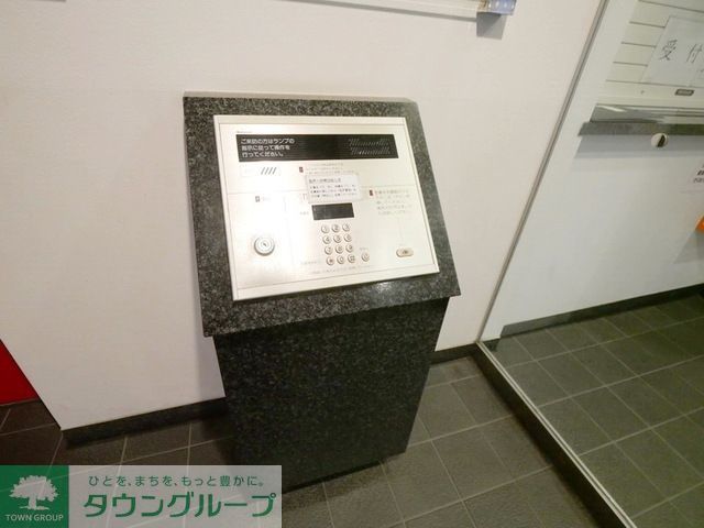 エントランス　★オートロックです★