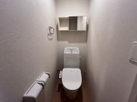 トイレ　落ち着いたトイレです