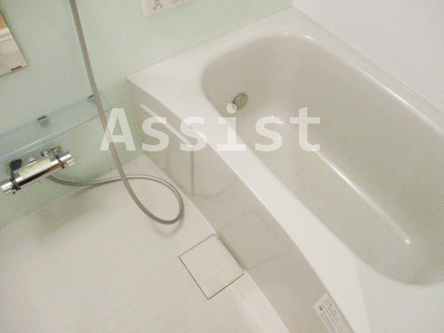 バス・シャワールーム　参考同タイプ別号室の写真です