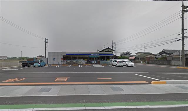 コンビニ　ローソン撫川店（コンビニ）まで741m