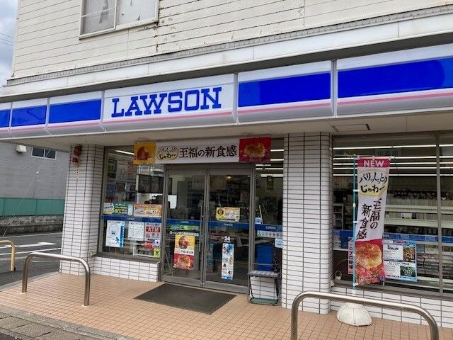 コンビニ　ローソン 国立舞鶴病院前店（コンビニ）まで230m
