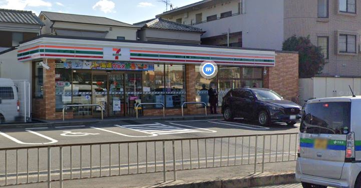 コンビニ　セブンイレブン 高槻体育館前店（コンビニ）まで248m