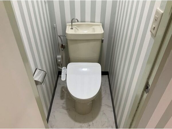トイレ　図面と現状に相違がある場合には現状を優先