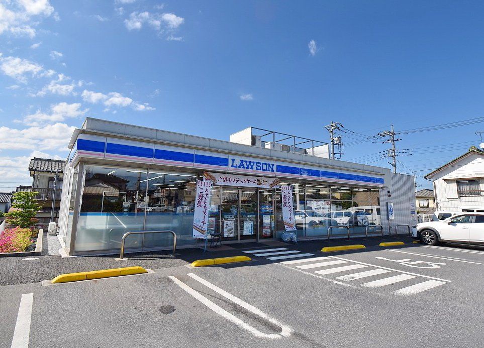 コンビニ　ローソン 狭山市狭山店（コンビニ）まで590m