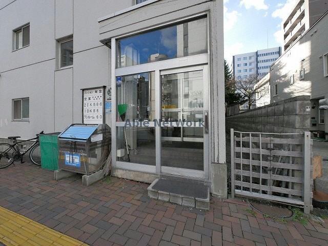エントランス　エントランス部分