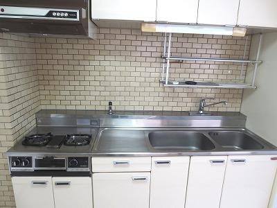 東急東横線 都立大学駅 徒歩3分 10階建 築44年のキッチン写真