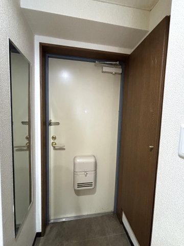ピッコロモンドの玄関写真