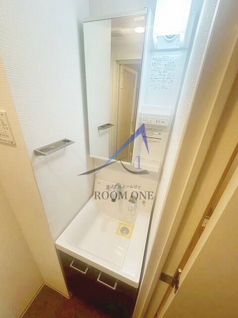 洗面設備　洗面台です。