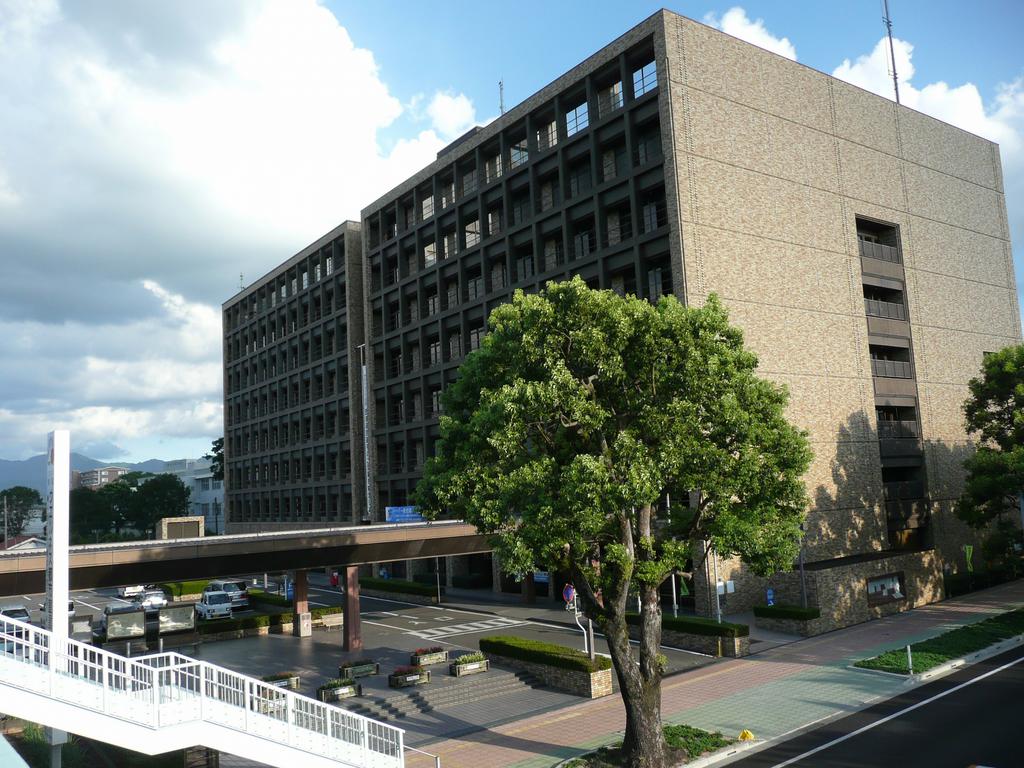 役所　都城市役所（役所）まで897m