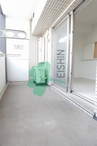 バルコニー　日当たりの良いバルコニーです！
