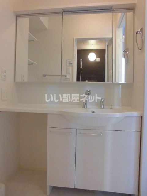 ＪＲ両毛線 駒形駅 徒歩16分 2階建 築10年の内装写真