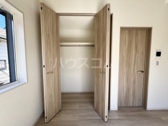 アットリラ八千代台東の玄関写真