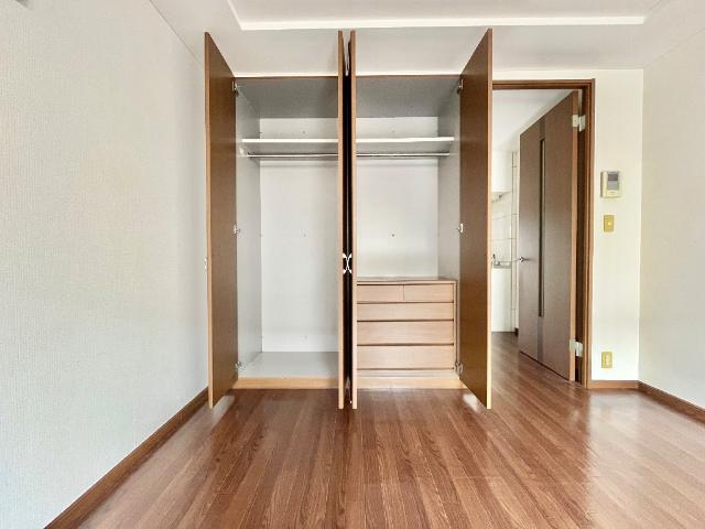 収納　クローゼット