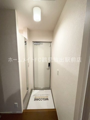 ＪＲ片町線 放出駅 徒歩9分 2階建 築13年の玄関写真