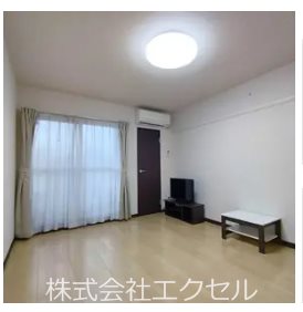 居室・リビング　エアコン付きです。