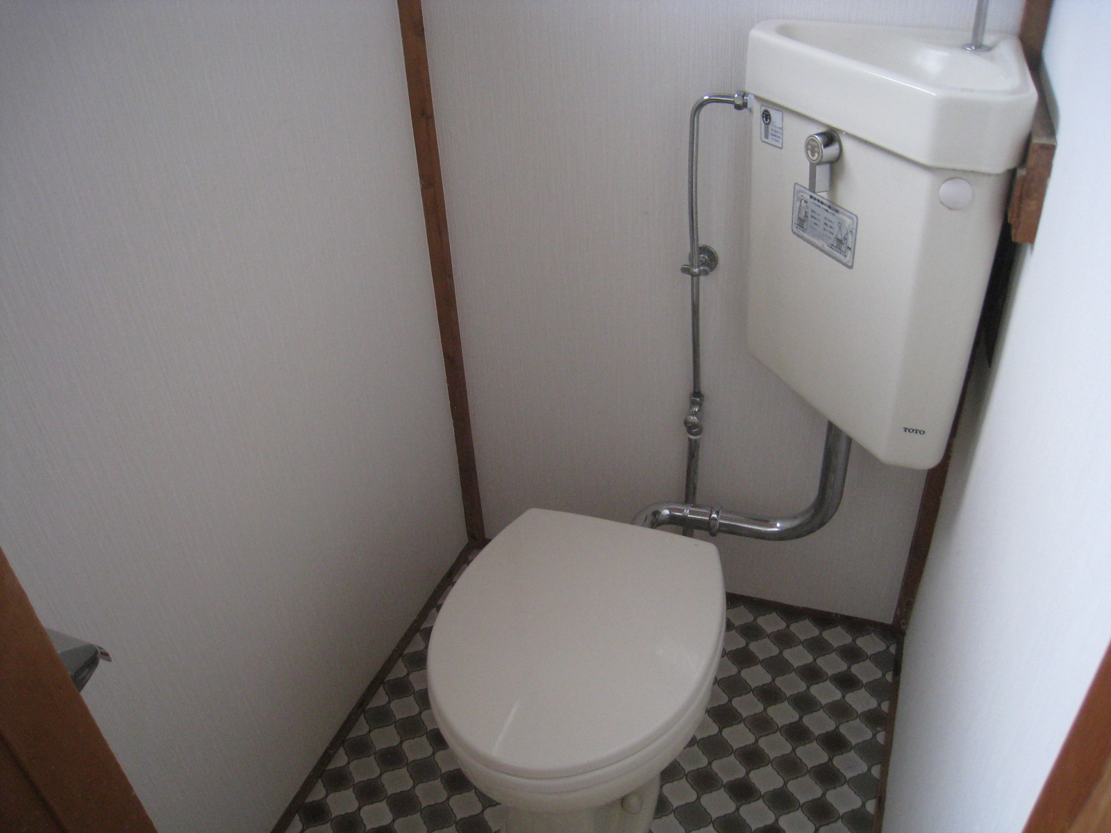トイレ　洋式トイレです
