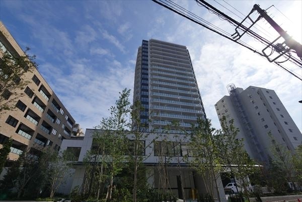 ザ・パークハウス三田ガーデン レジデンス＆タワーの建物外観