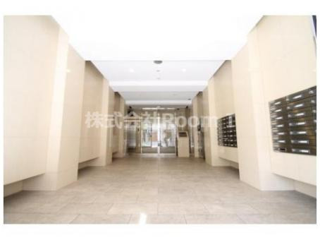 エントランス　建物の内部です