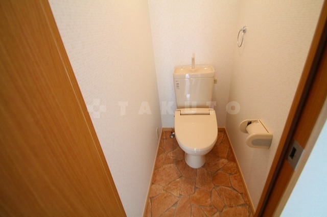 トイレ　写真は２０７号室