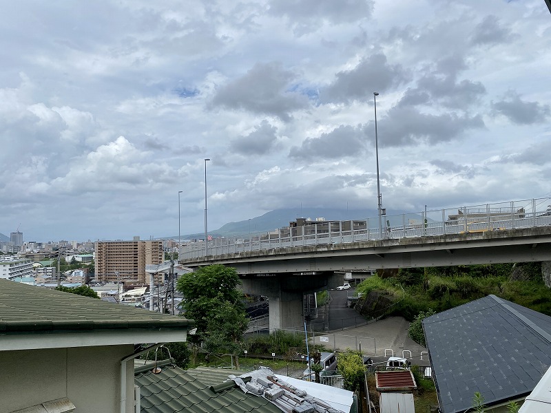 【鹿児島市郡元町のアパートの眺望】