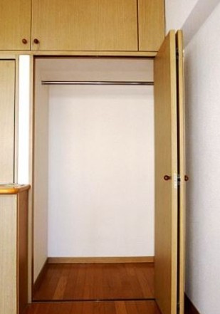 収納　別部屋参考写真・反転写真となります。