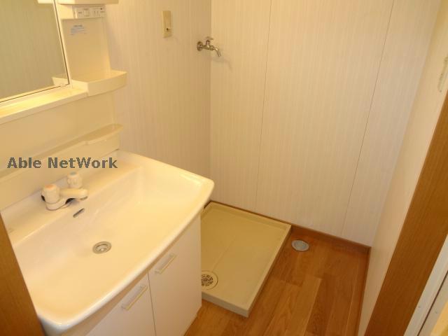 洗面設備　同型