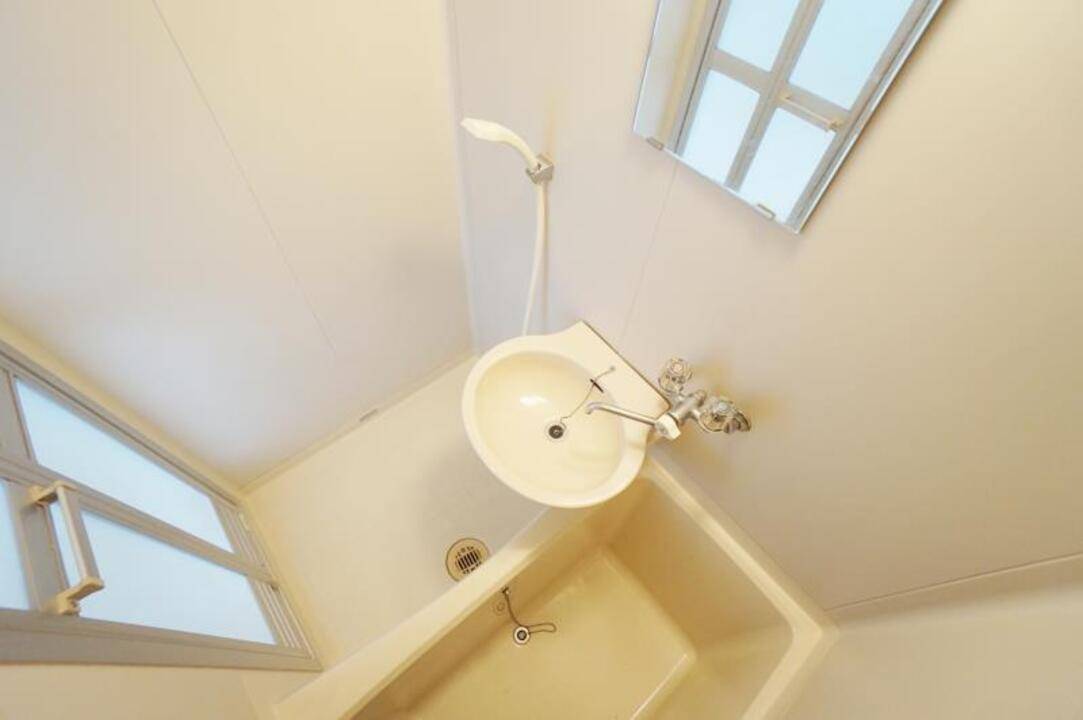 バス・シャワールーム　浴室