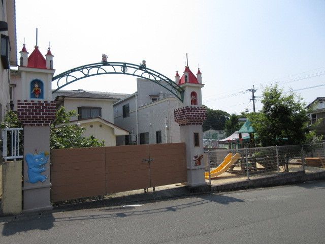 【大牟田市平原町のアパートの幼稚園・保育園】