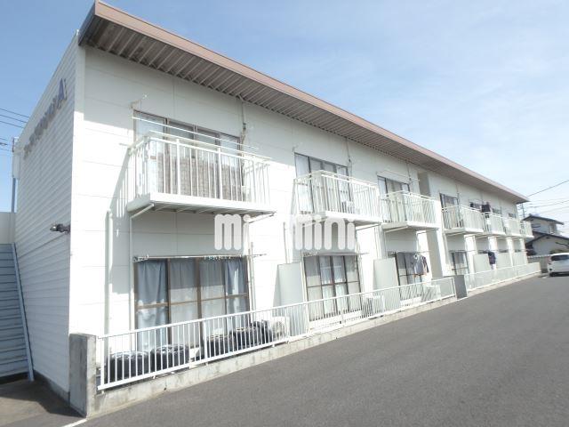 建物外観　白を基調としたシンプルで見栄えのする外観です。