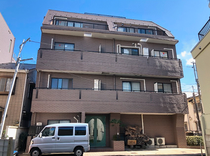 アークビル西新宿の建物外観