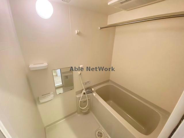 バス・シャワールーム　※同型反転タイプ