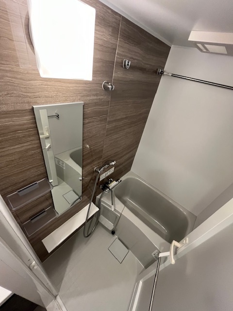 バス・シャワールーム　別部屋参考写真