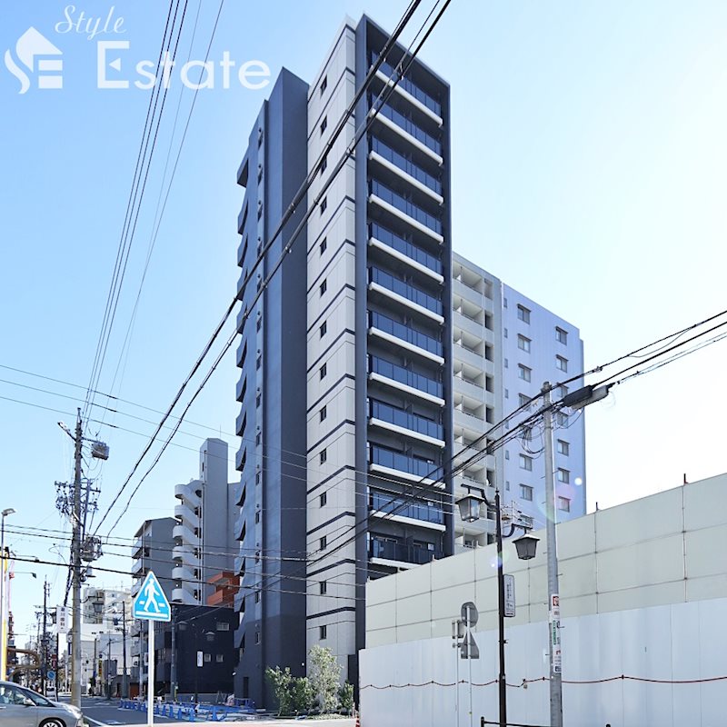 【名古屋市千種区今池のマンションの建物外観】