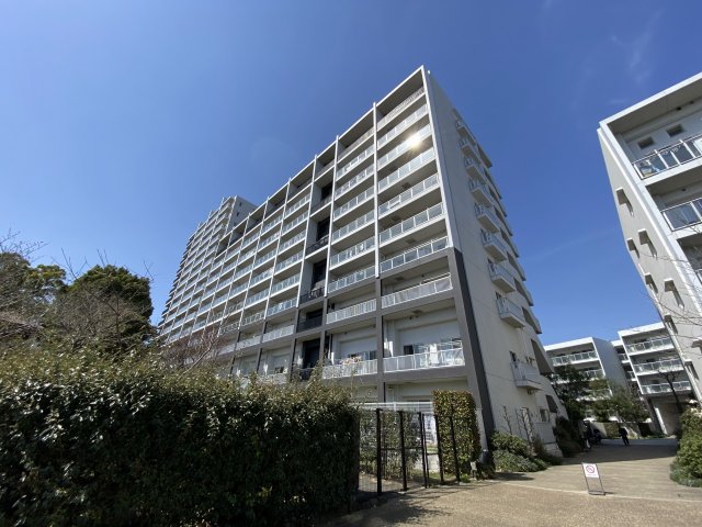 北区西ケ原のマンションの建物外観