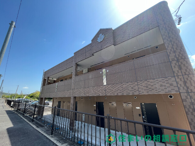 岡崎市藤川町のアパートの建物外観