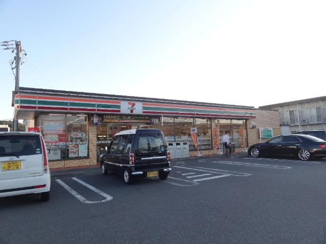 コンビニ　セブンイレブン掛川成滝店（コンビニ）まで734m