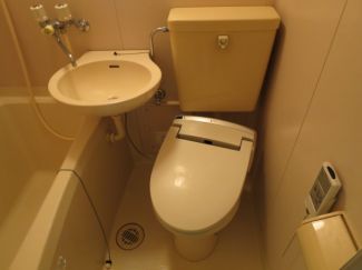 トイレ　ユニットバス