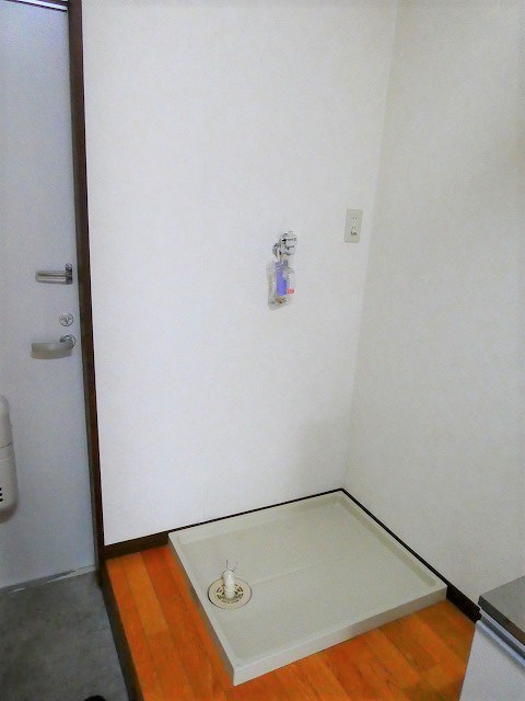 その他　洗濯機置き場