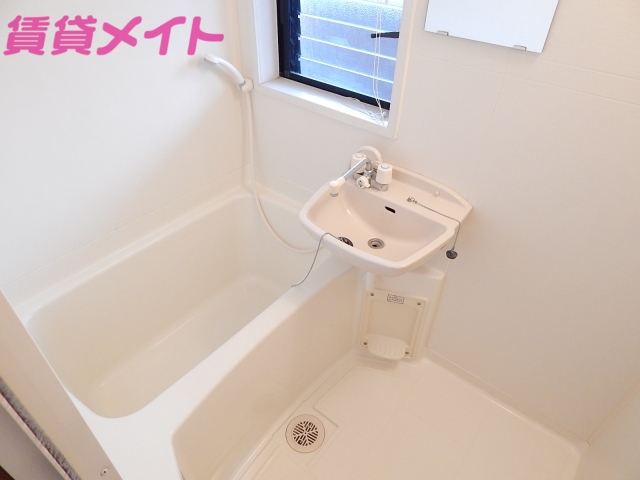 バス・シャワールーム　浴室