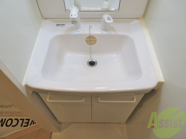 洗面設備　洗面台はこちらです。独立式で使いやすそうですね