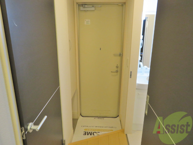 玄関　玄関周りも、広くて使いやすそうな雰囲気ですね。