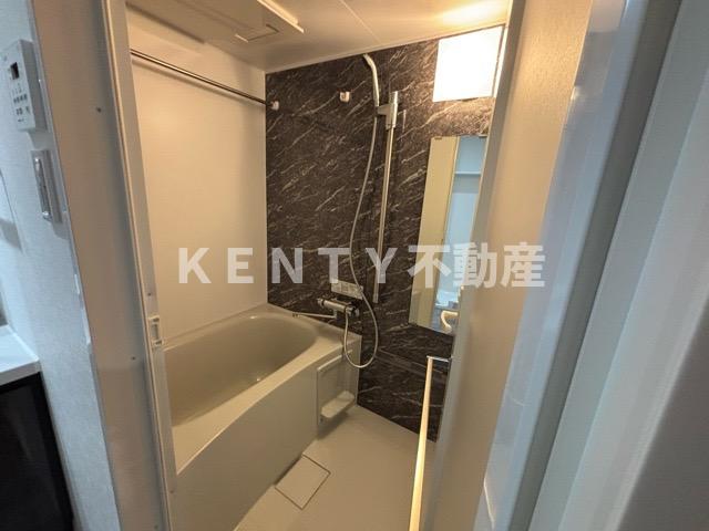 バス・シャワールーム　日々の疲れを癒すお風呂付です