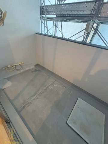 バルコニー　スプランディッド上本町WEST