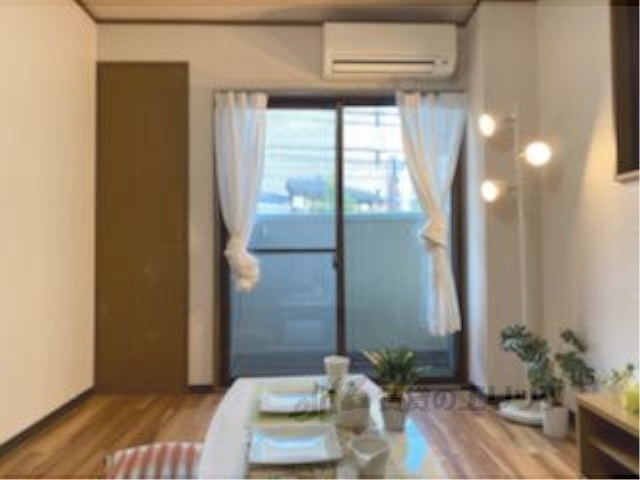 居室・リビング　居室