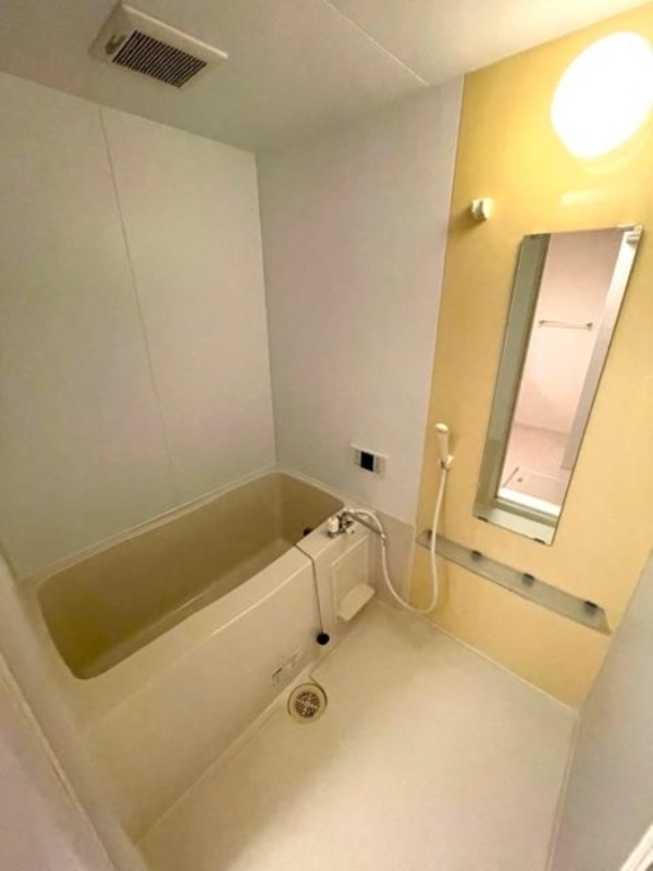 バス・シャワールーム　※他部屋参考写真